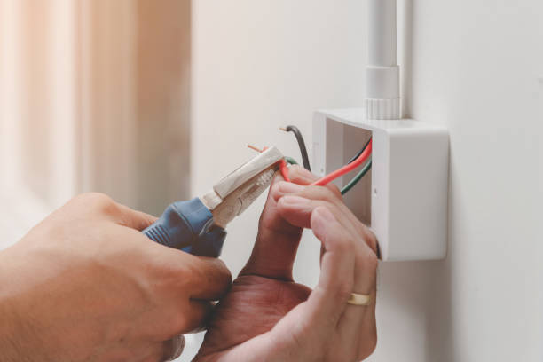 Best Emergency Electrical Repair Services  in Gnadenhutten, OH